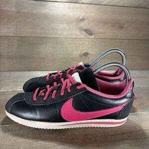 nike cortez kids youth size 5 Y shoes black pink running sneakers